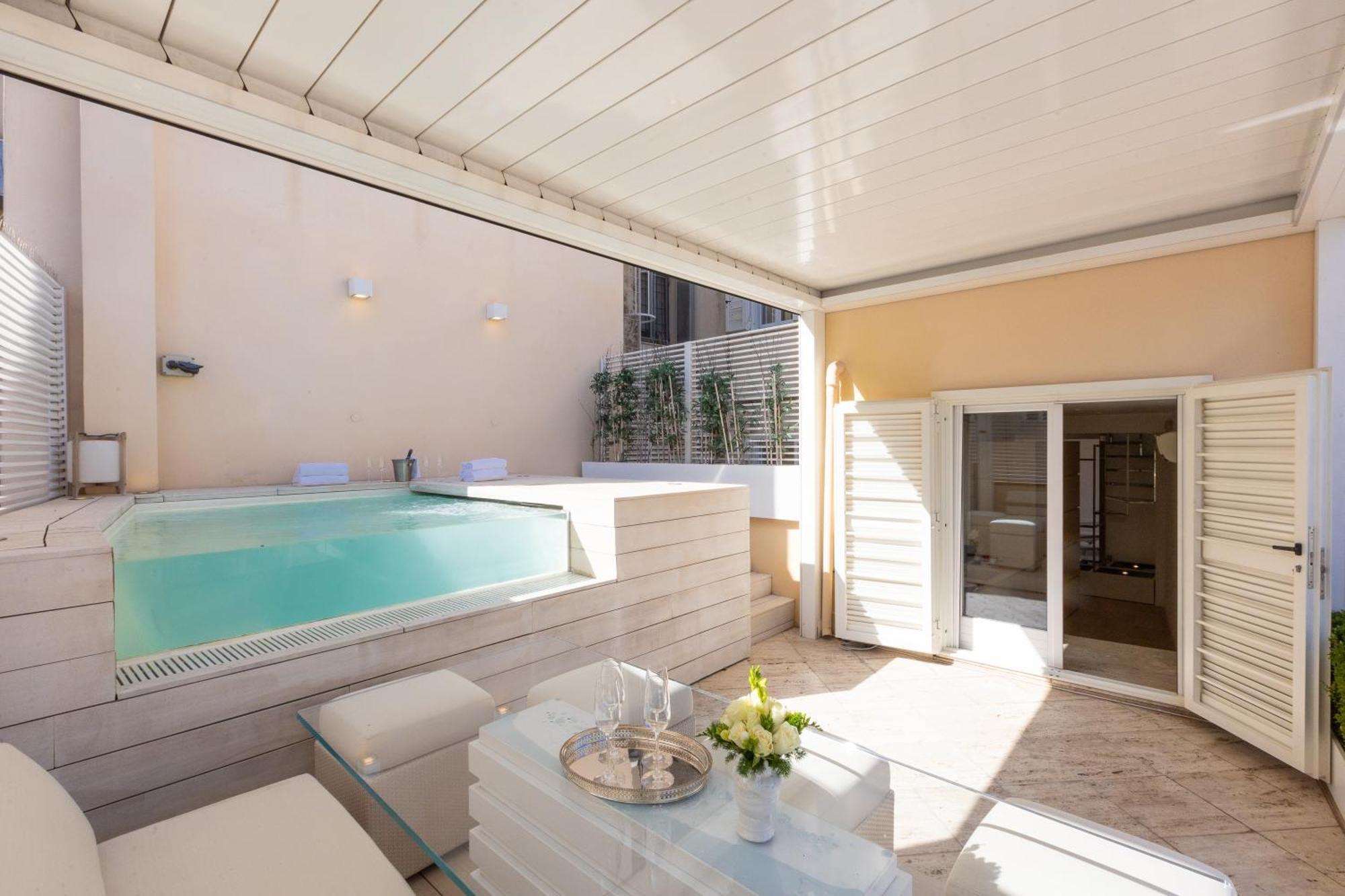 Amazing 3 Levels Penthouse Piazza Venezia * Rom